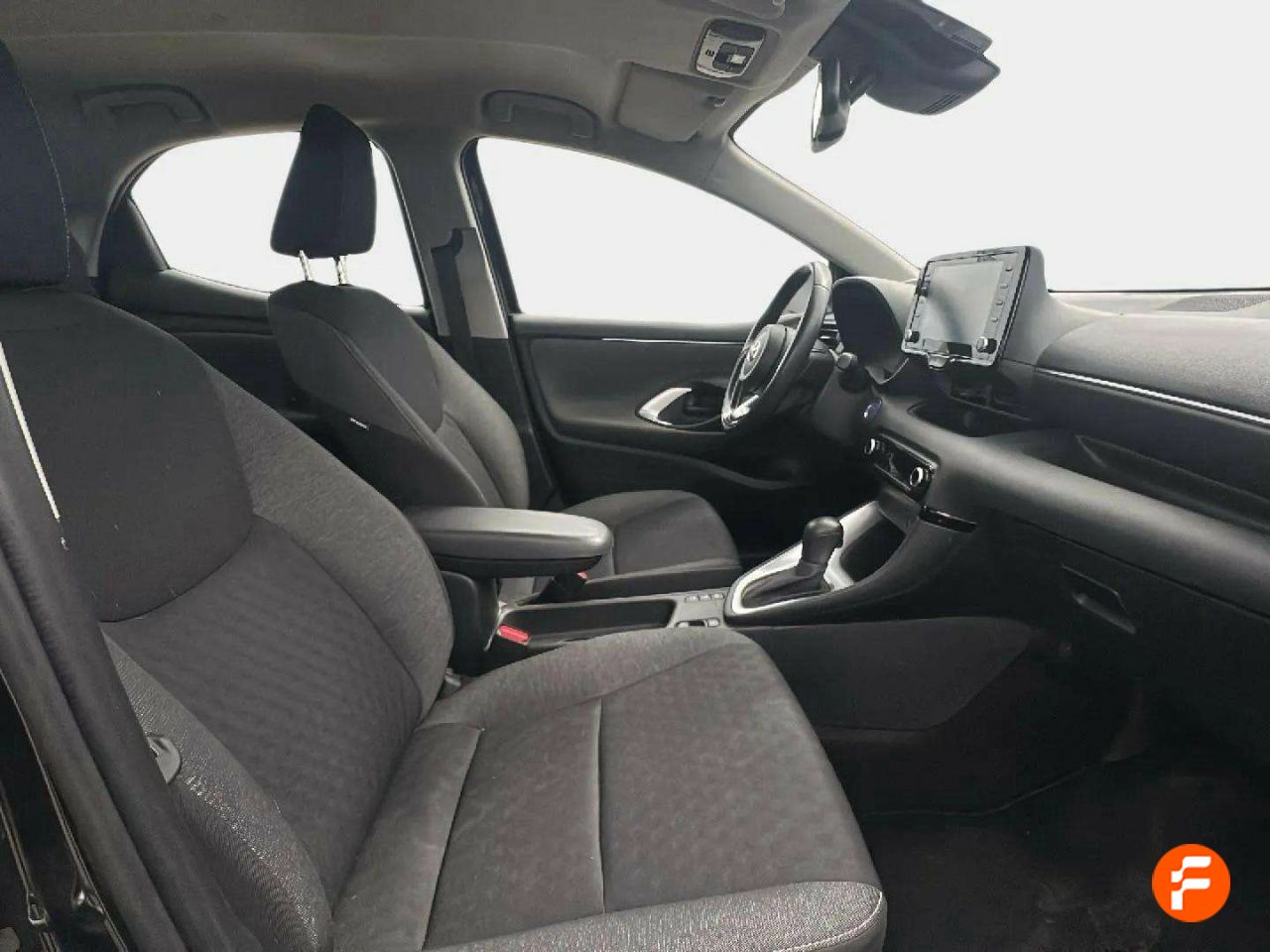Foto Toyota Yaris 18