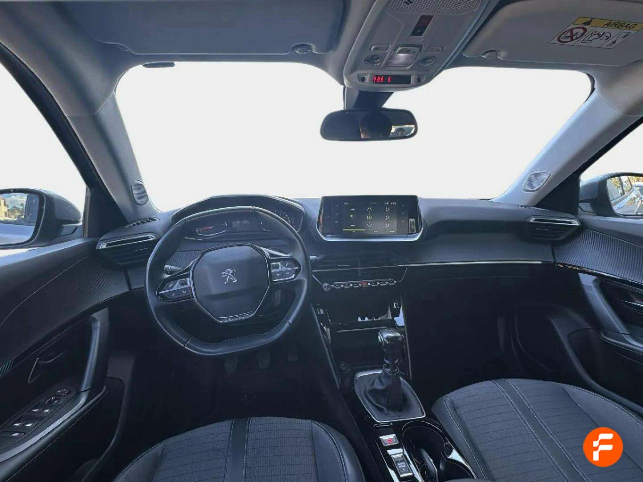 Foto Peugeot 2008 13