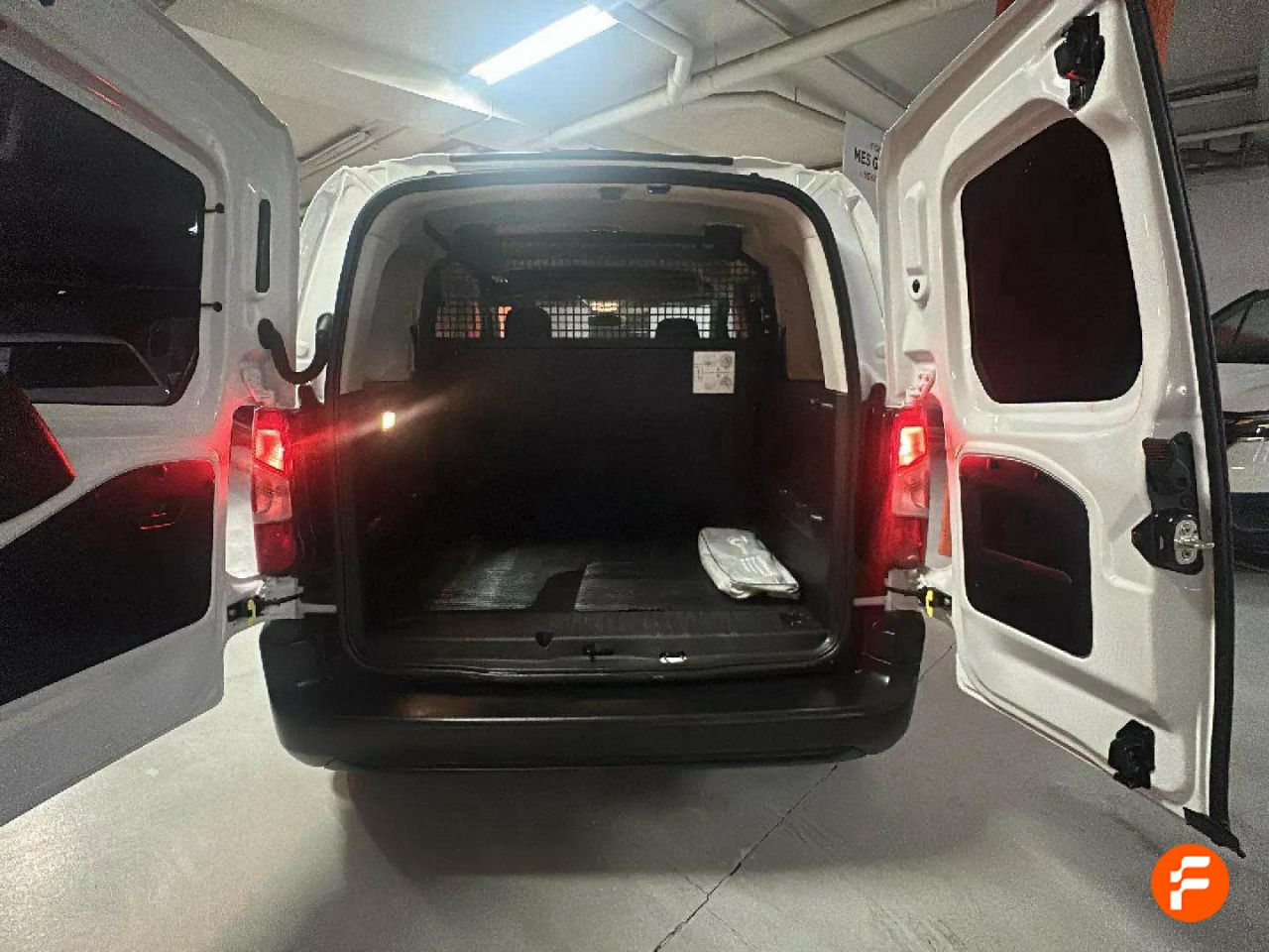 Foto Peugeot Rifter 20