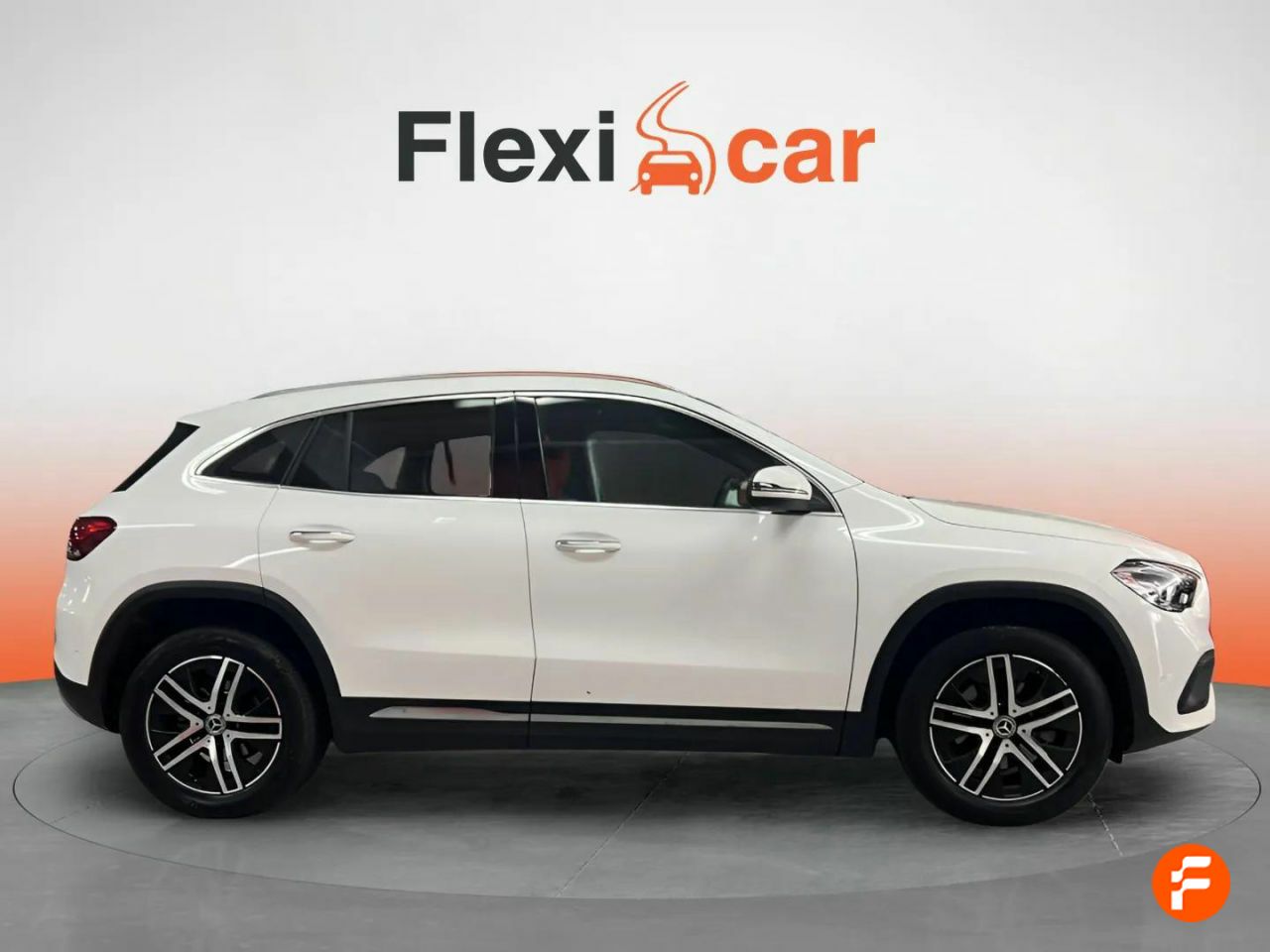 Foto Mercedes-Benz Clase GLA 9