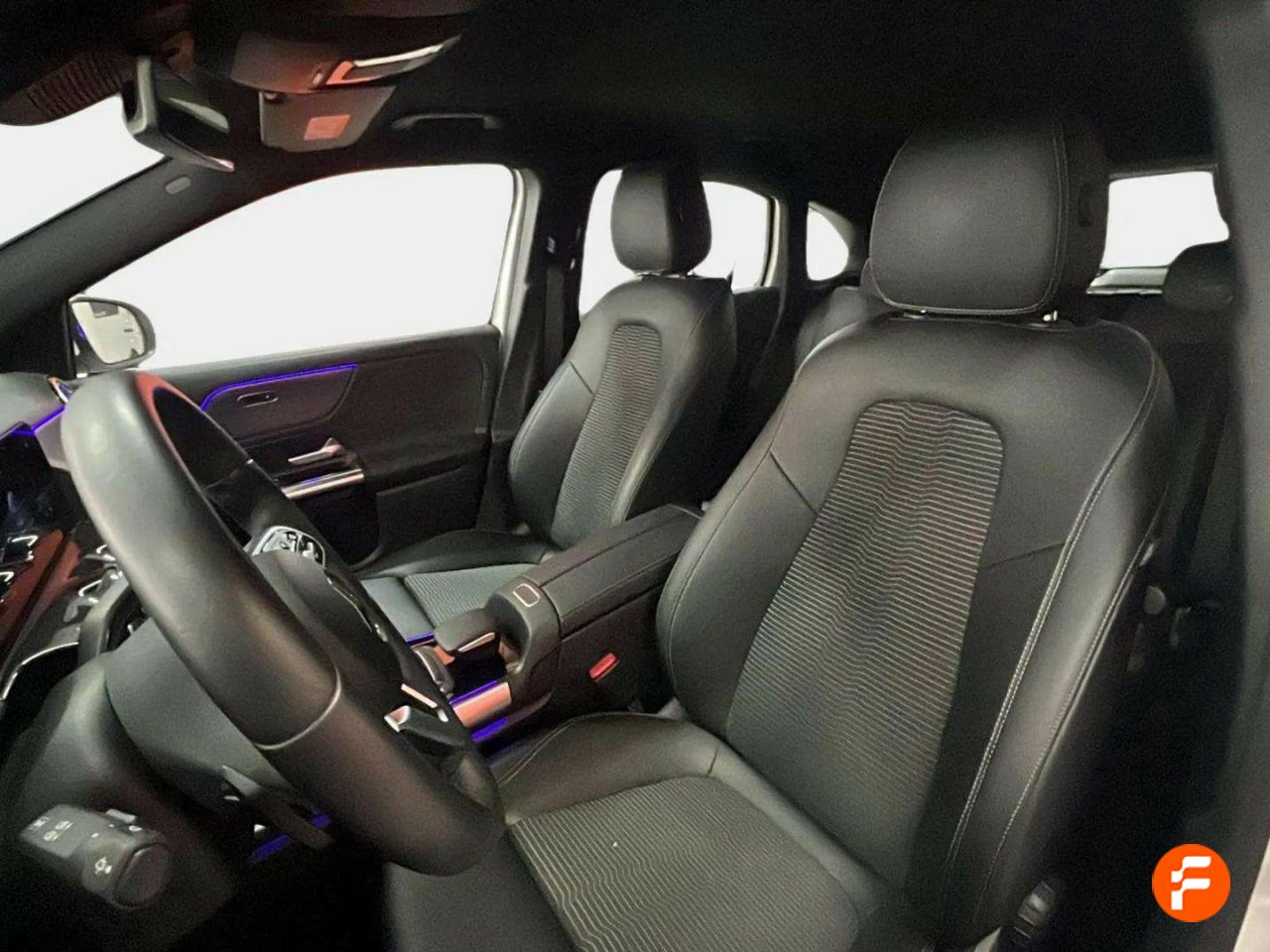 Foto Mercedes-Benz Clase GLA 14
