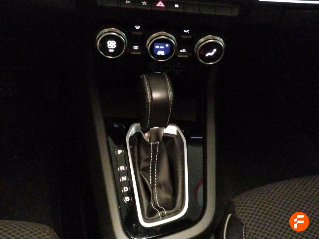 Foto Renault Arkana 22