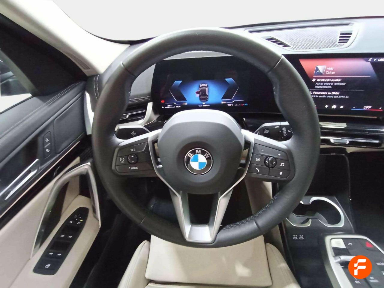 Foto BMW X1 16