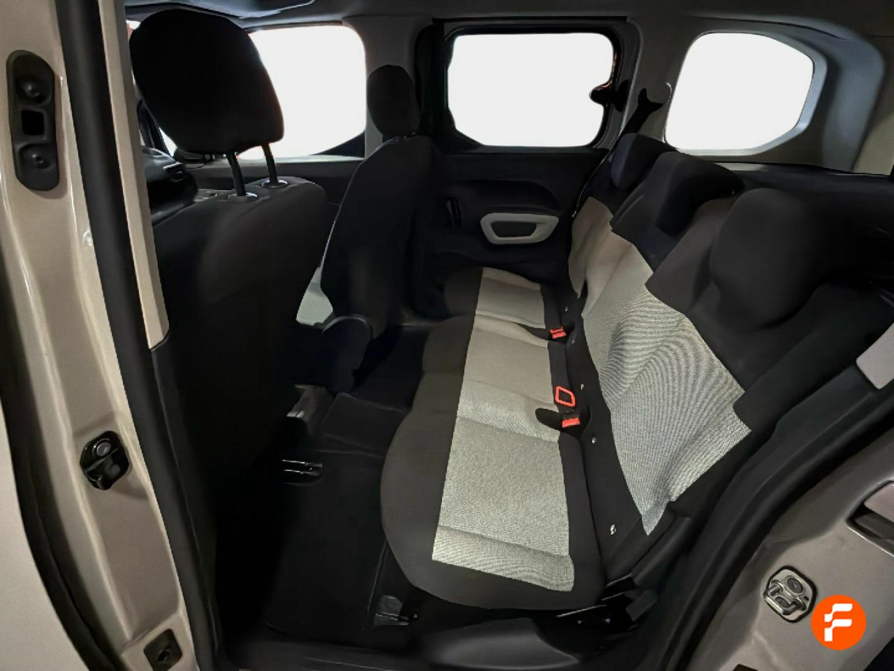 Foto Citroën Berlingo 16
