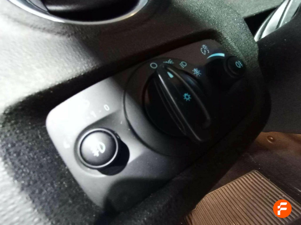 Foto Ford Fiesta 14