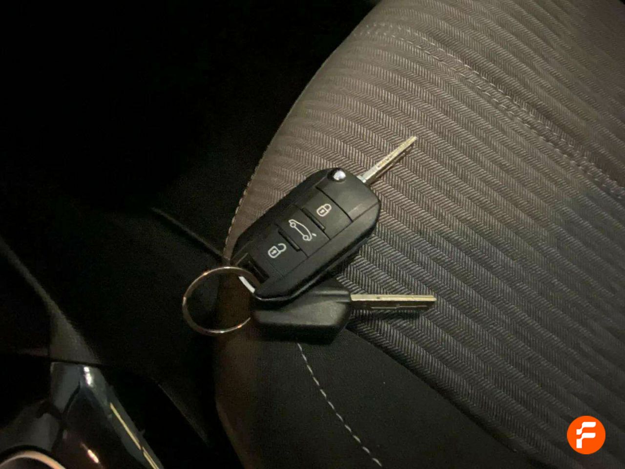 Foto Opel Corsa 15