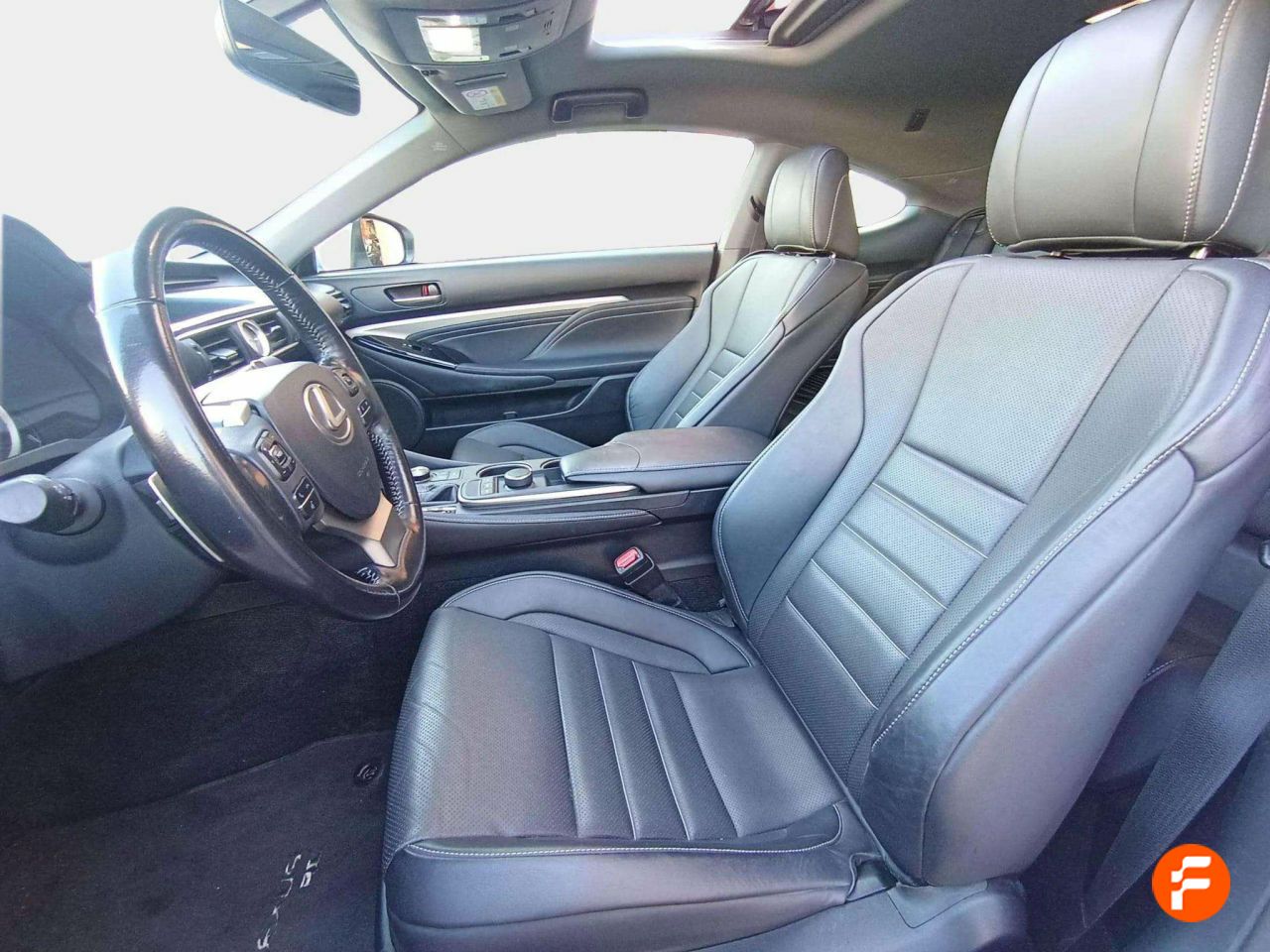 Foto Lexus RC 31