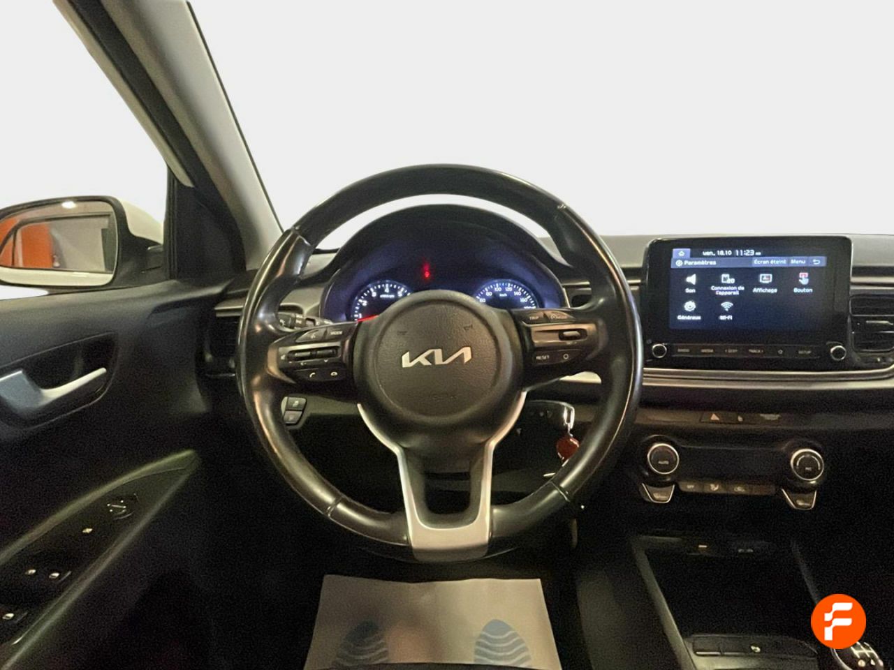 Foto Kia Rio 10