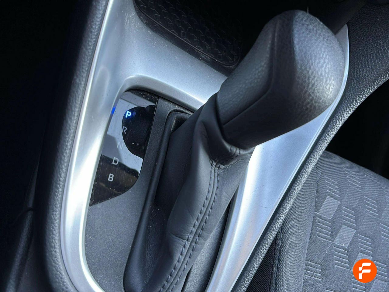 Foto Toyota Yaris 24