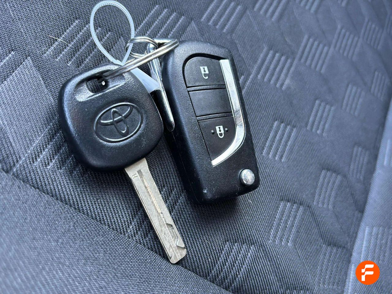 Foto Toyota Yaris 29