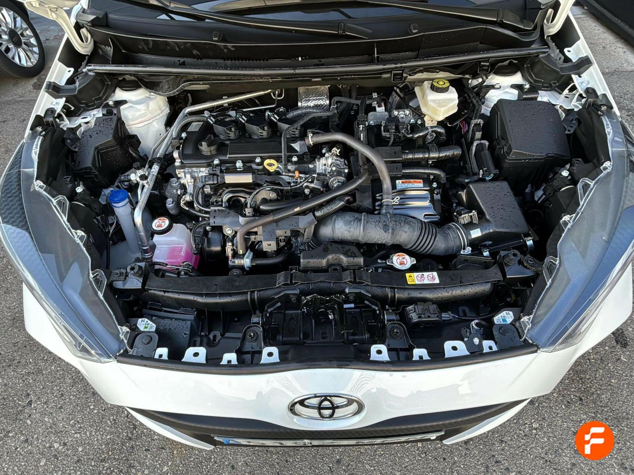 Foto Toyota Yaris 30
