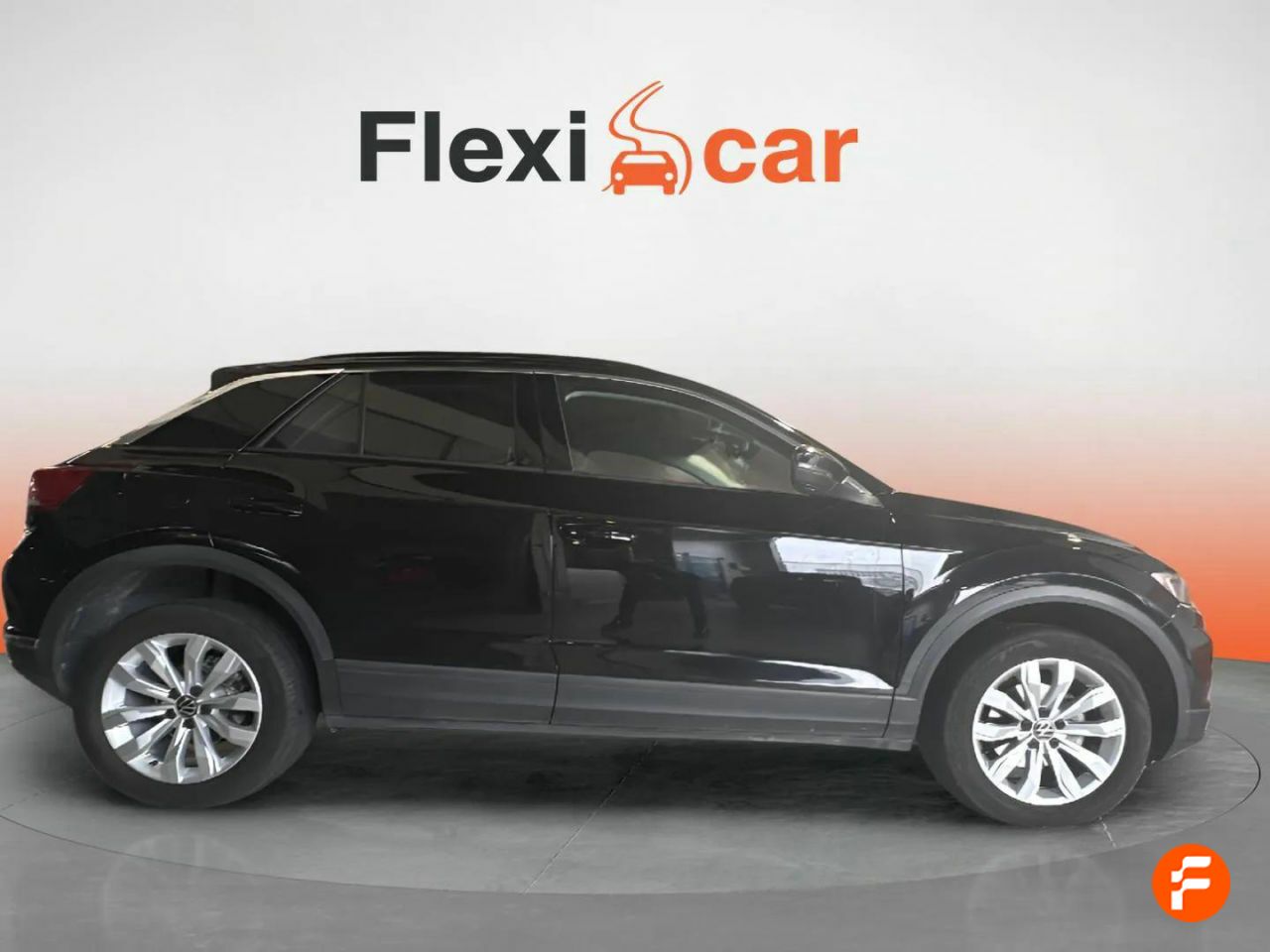 Foto Volkswagen T-Roc 9