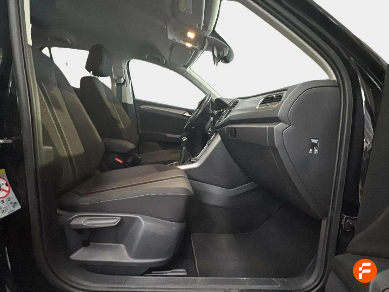 Foto Volkswagen T-Roc 14