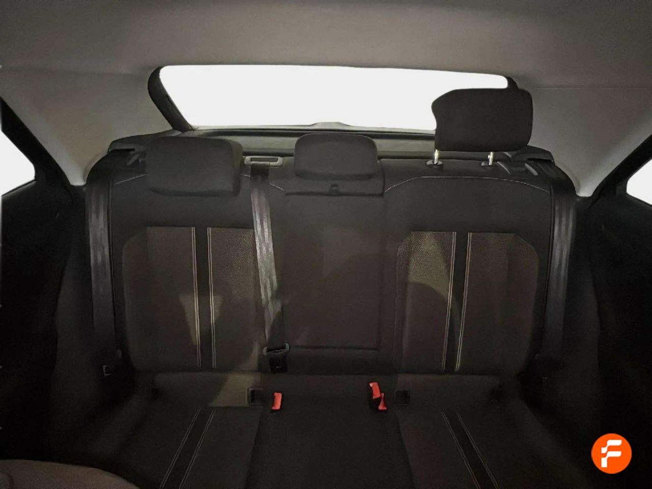 Foto Volkswagen T-Roc 16