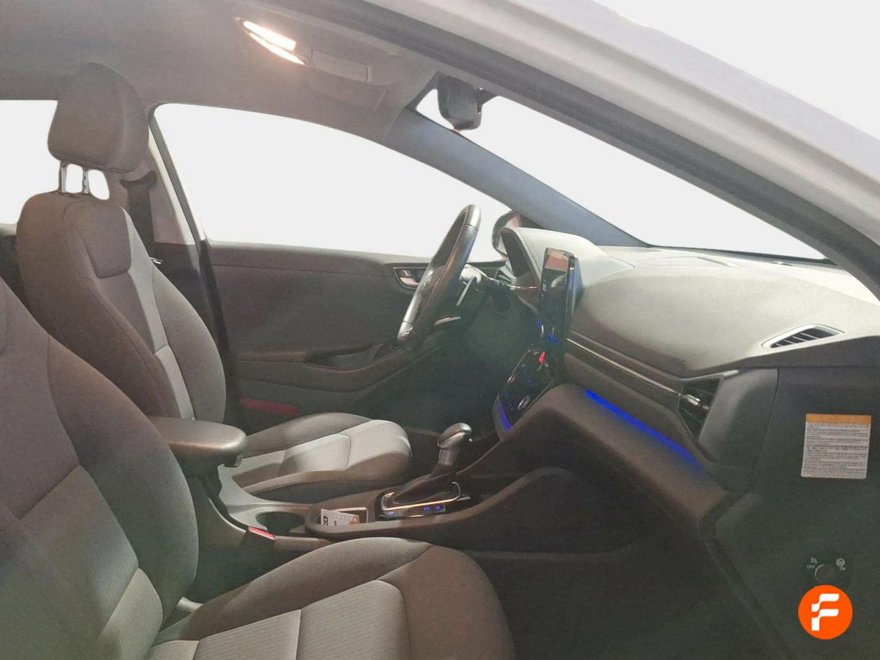 Foto Hyundai IONIQ 11