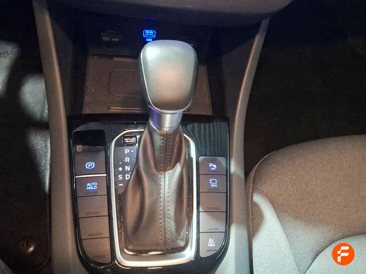 Foto Hyundai IONIQ 22