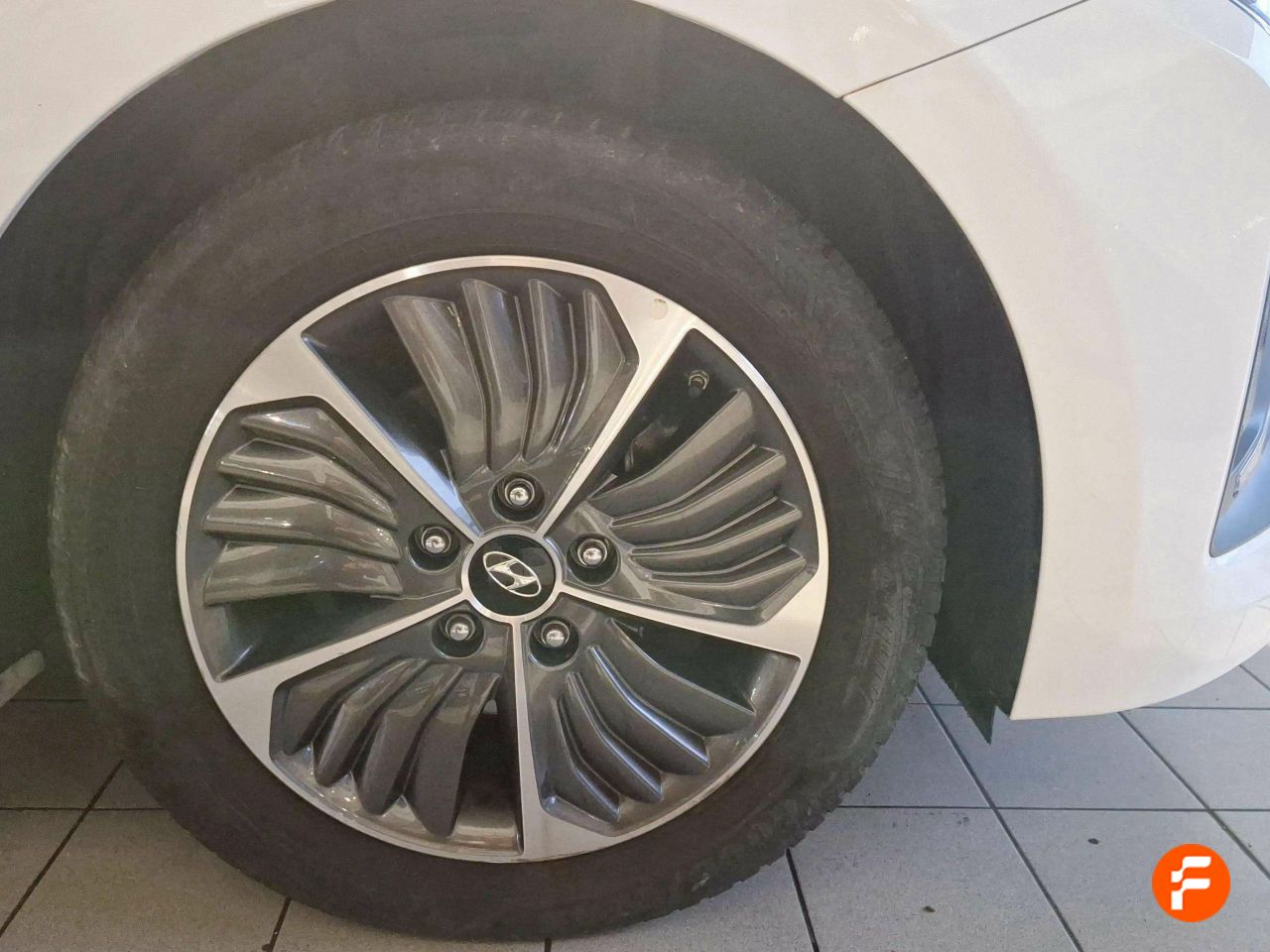 Foto Hyundai IONIQ 23