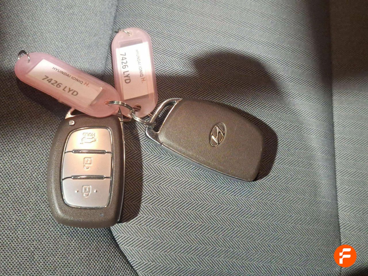 Foto Hyundai IONIQ 26