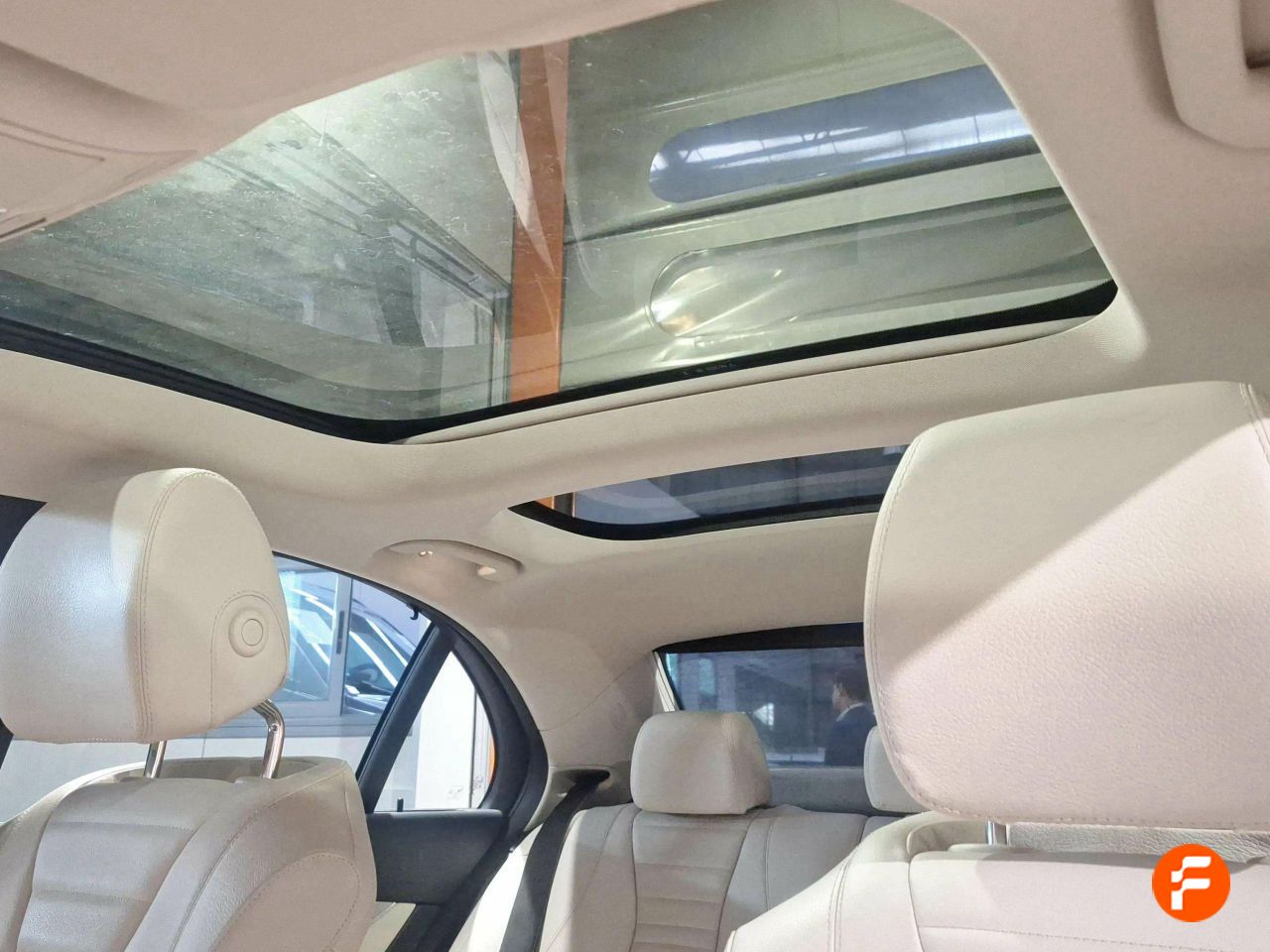 Foto Mercedes-Benz Clase E 19