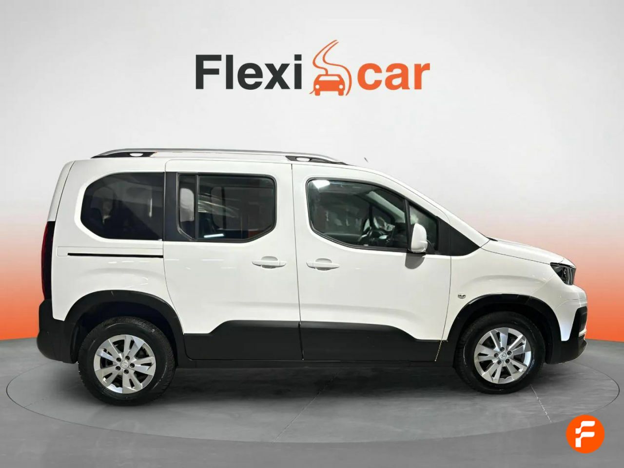 Foto Peugeot Rifter 9
