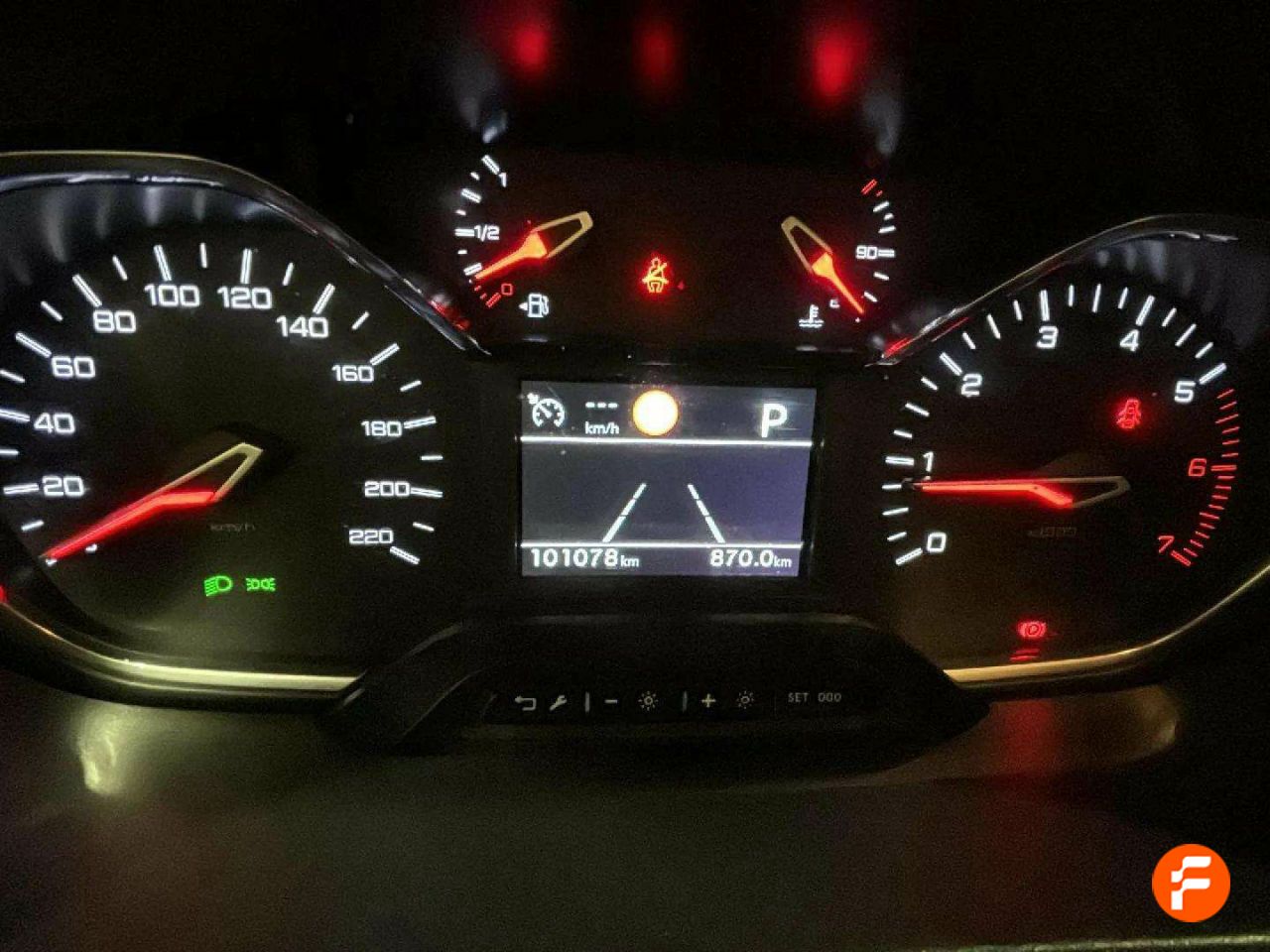 Foto Peugeot Rifter 22