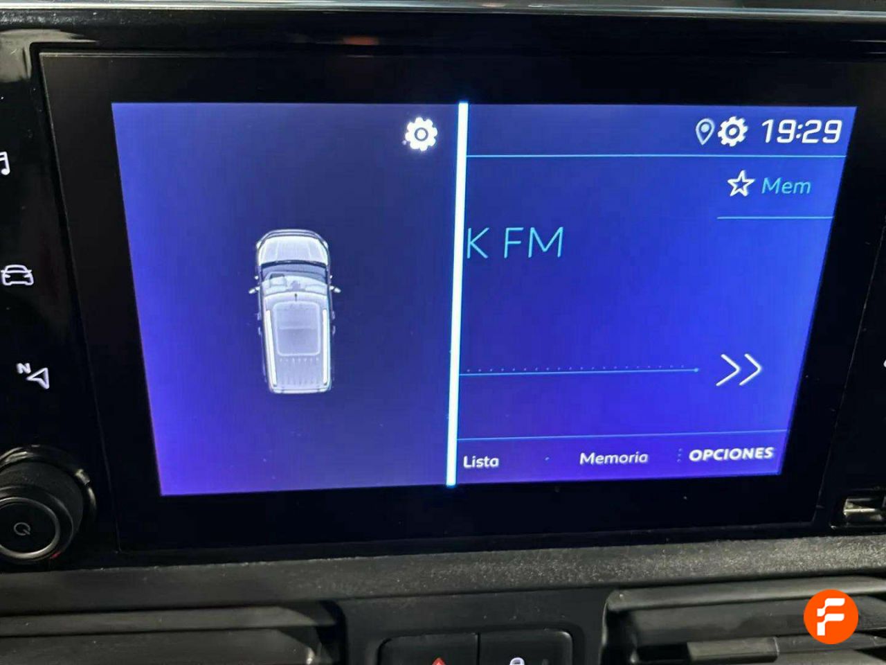 Foto Peugeot Rifter 24