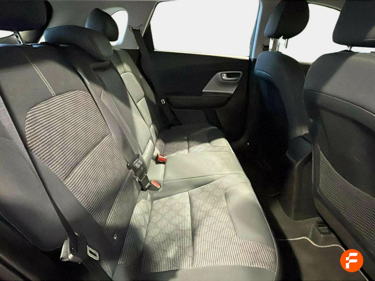 Foto Kia Niro 13