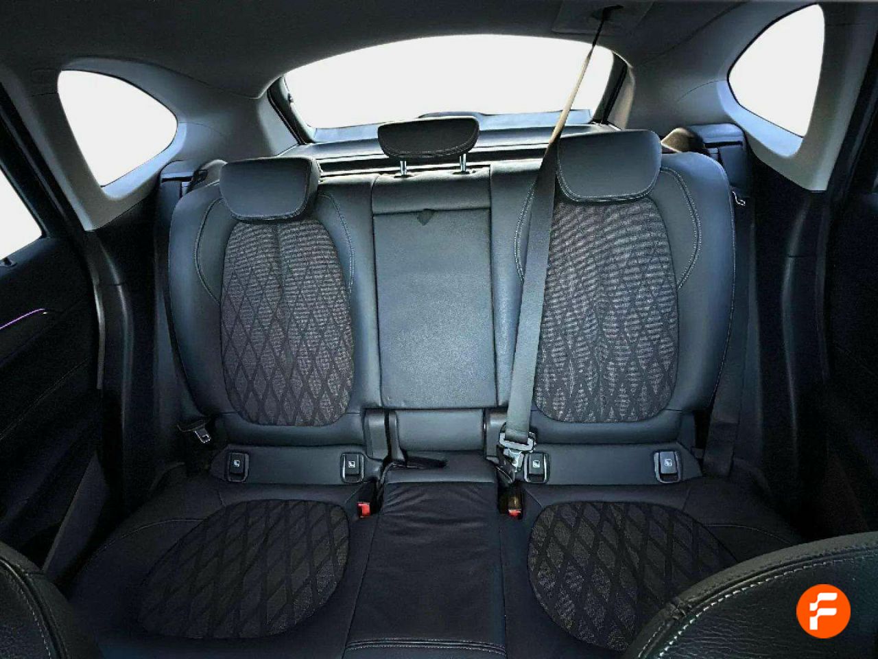 Foto BMW X1 16
