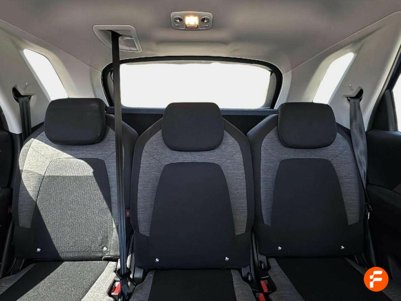 Foto Citroën C4 Spacetourer 11