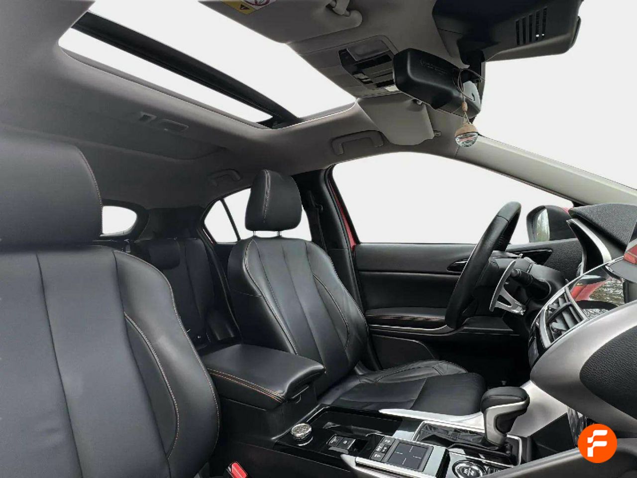 Foto Mitsubishi Eclipse Cross 11