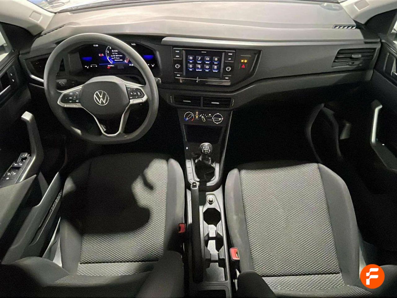 Foto Volkswagen Polo 16