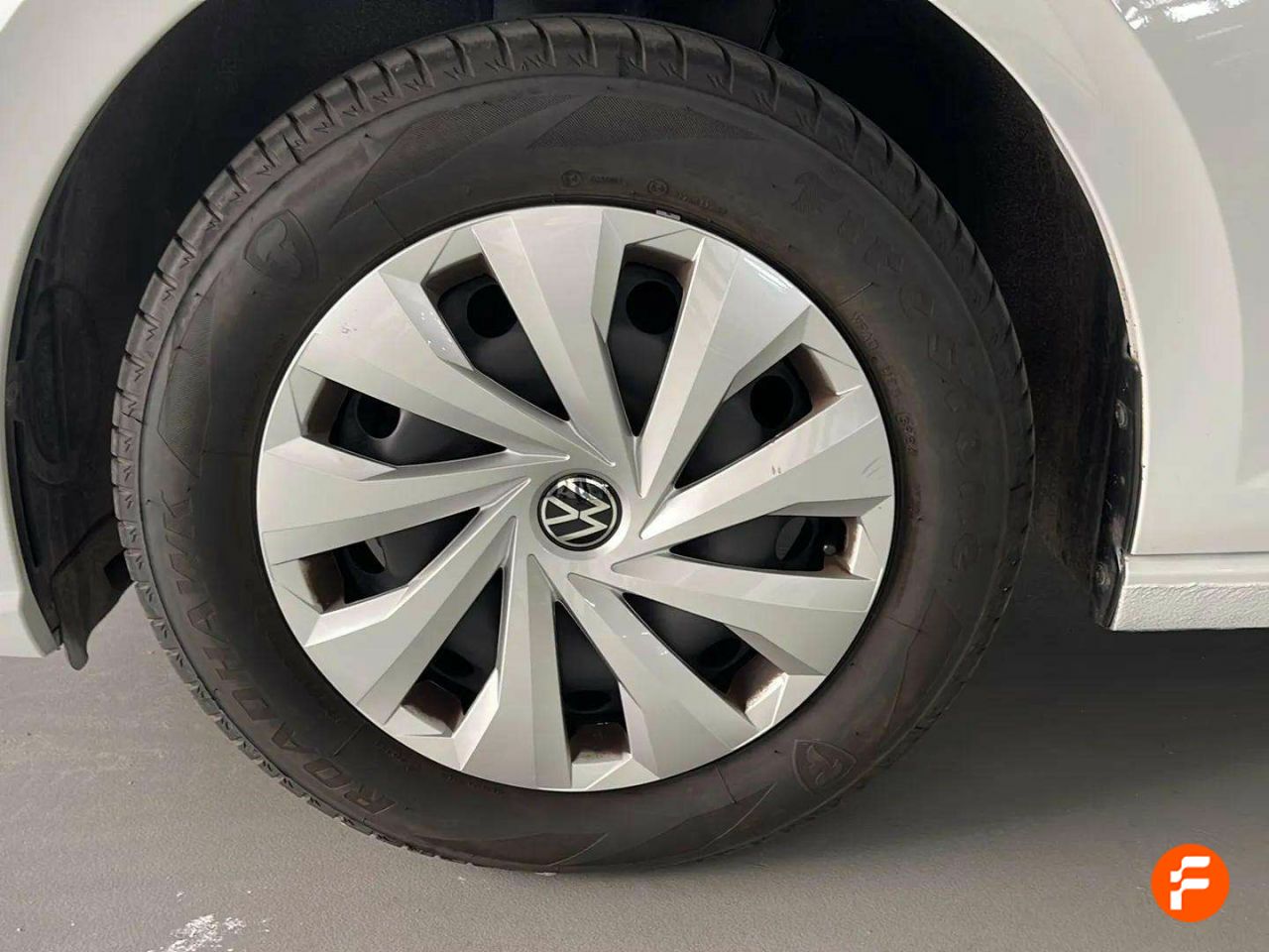 Foto Volkswagen Polo 24