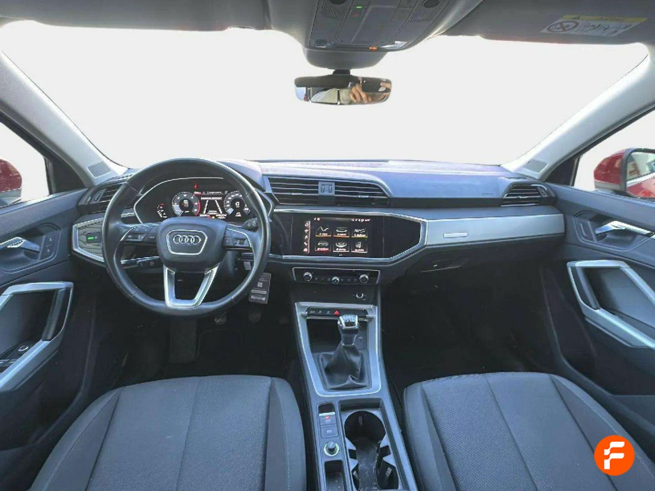 Foto Audi Q3 8