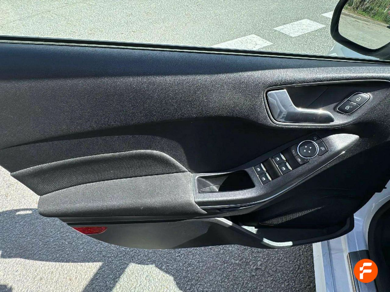 Foto Ford Fiesta 19