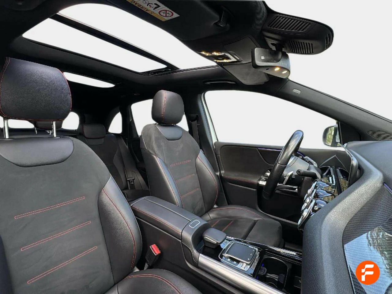 Foto Mercedes-Benz Clase B 8