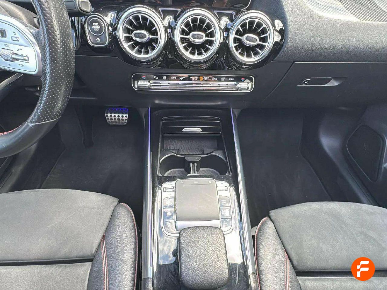 Foto Mercedes-Benz Clase B 9