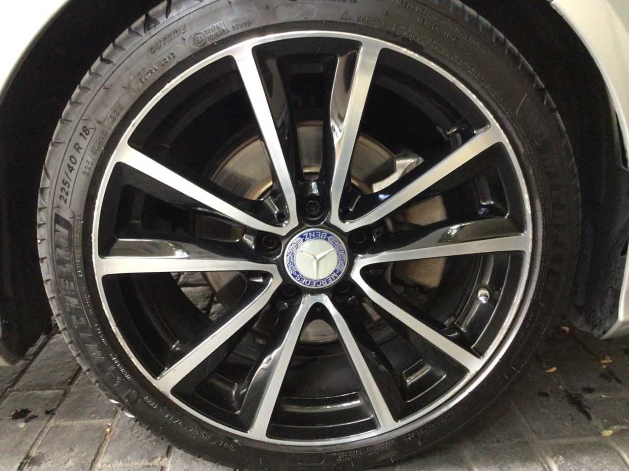 Foto Mercedes-Benz Clase CLA 18