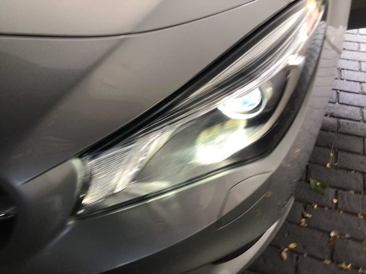 Foto Mercedes-Benz Clase CLA 24