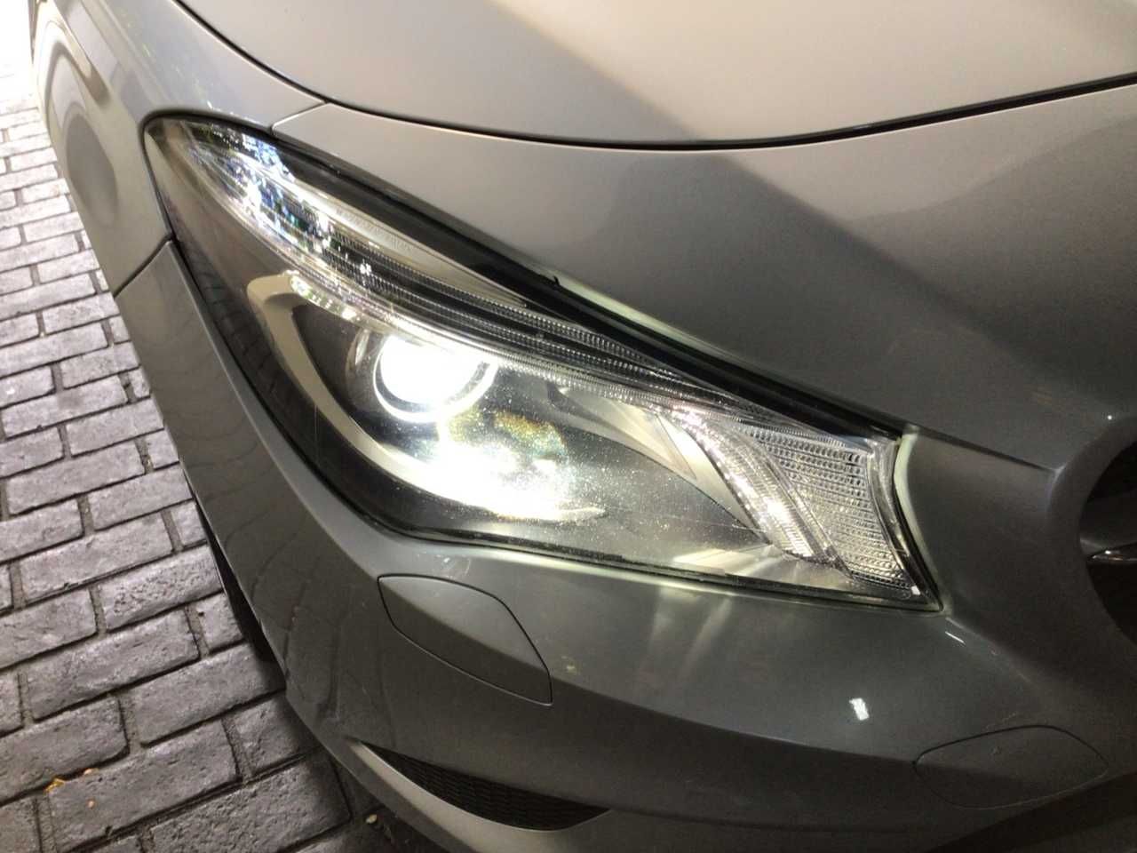 Foto Mercedes-Benz Clase CLA 25