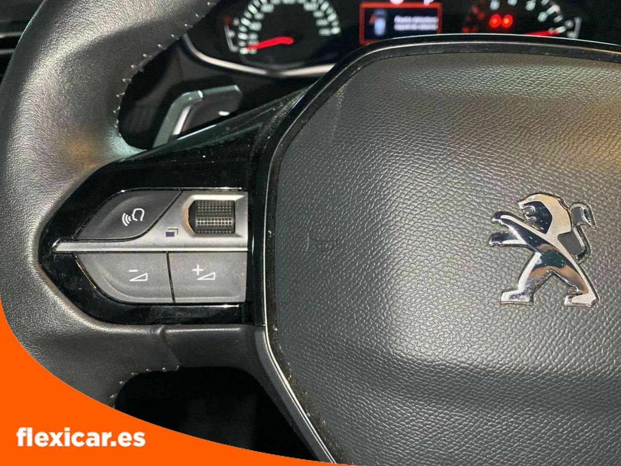 Foto Peugeot 208 12
