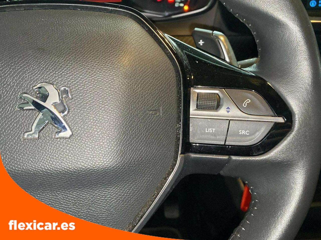 Foto Peugeot 208 13