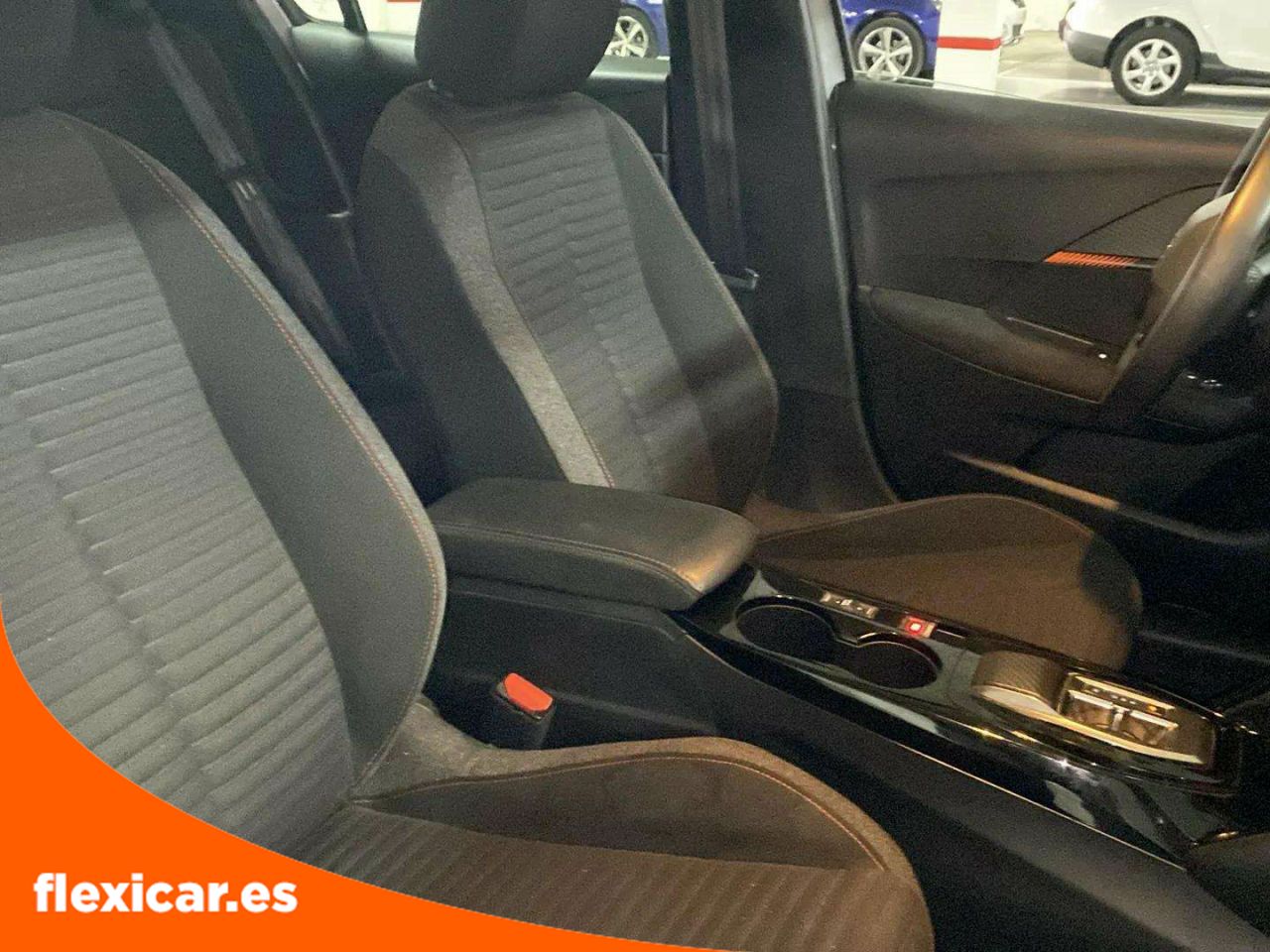 Foto Peugeot 208 24