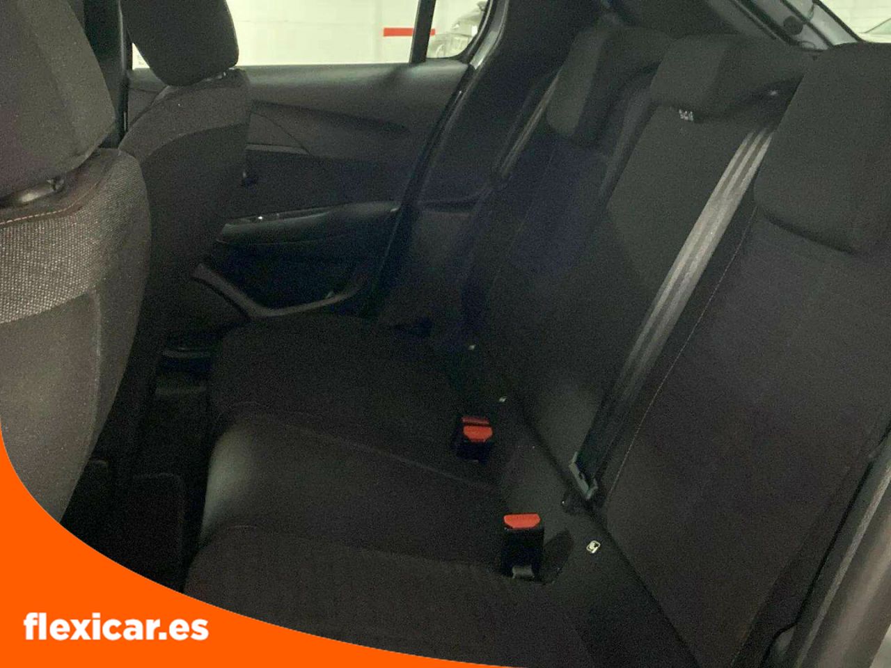 Foto Peugeot 208 25