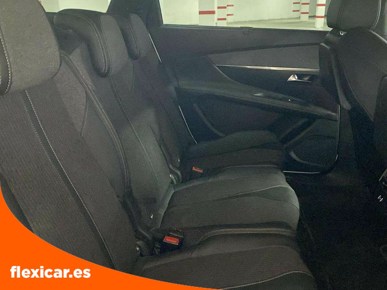 Foto Peugeot 5008 25