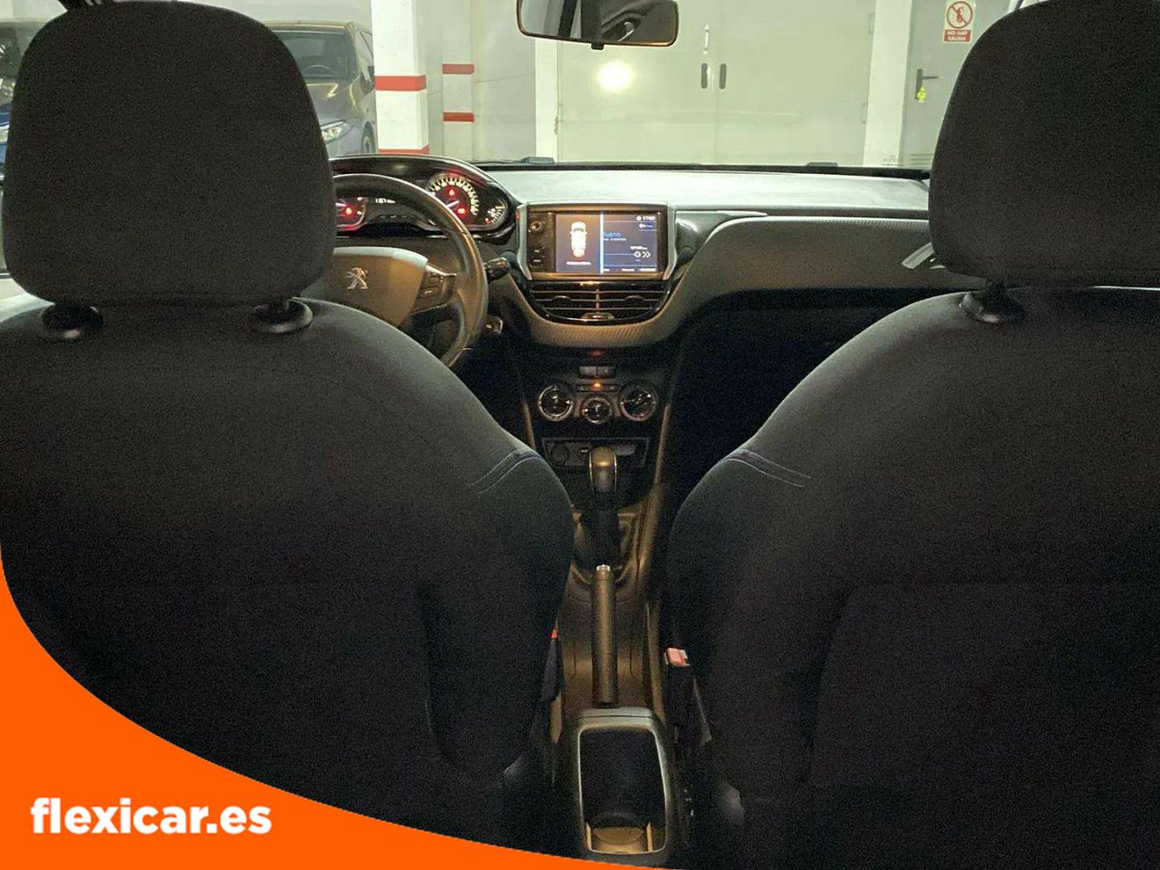 Foto Peugeot 208 25