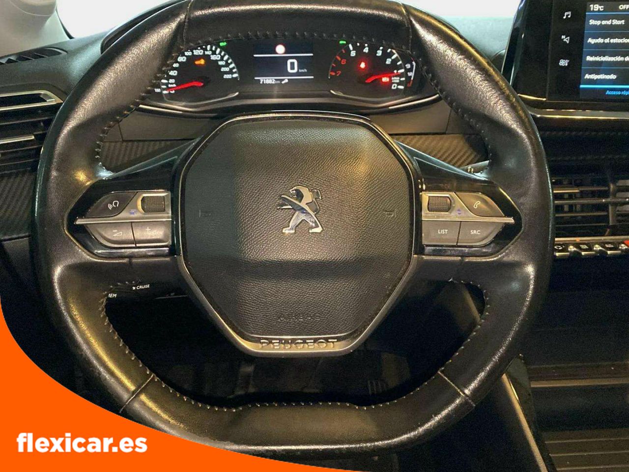 Foto Peugeot 208 11