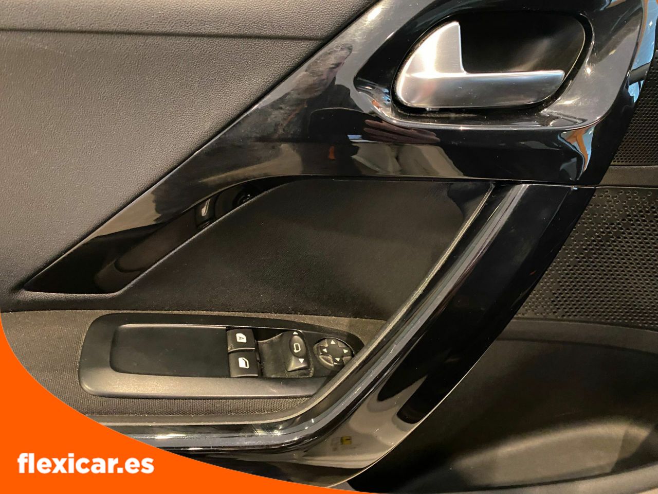 Foto Peugeot 208 9
