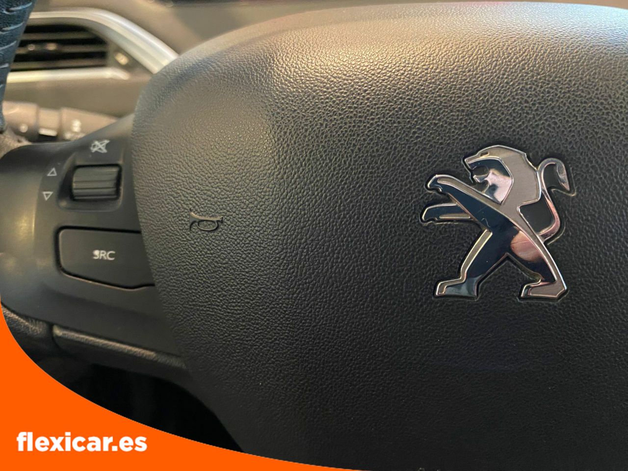 Foto Peugeot 208 11