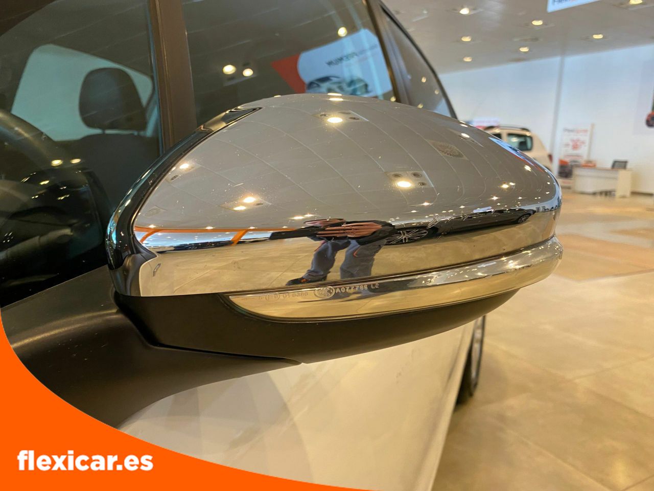 Foto Peugeot 208 33