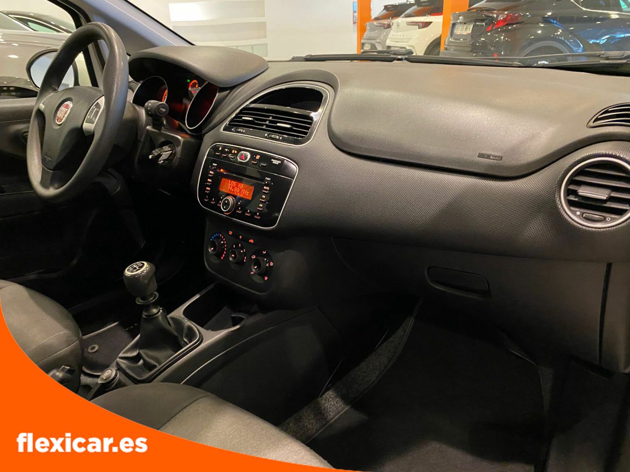Foto Fiat Punto 22